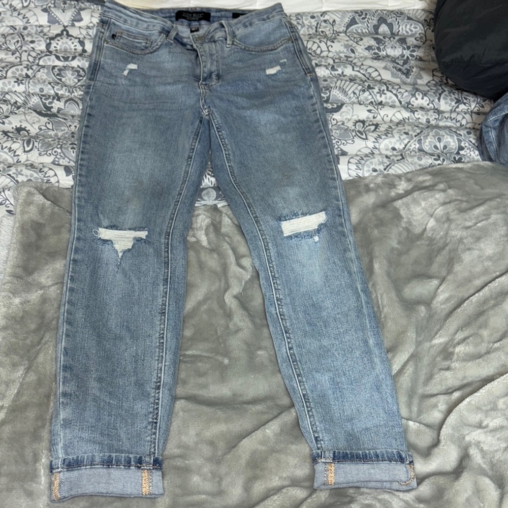 Judy Blue Straight Leg Blue Jeans with Distressed Details